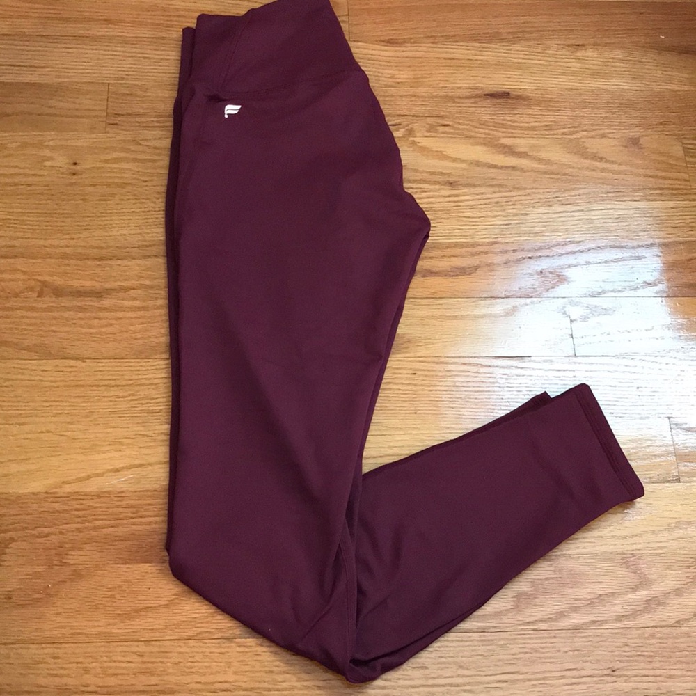 Salar Printed Powerhold 7/8 Leggings in Maroon